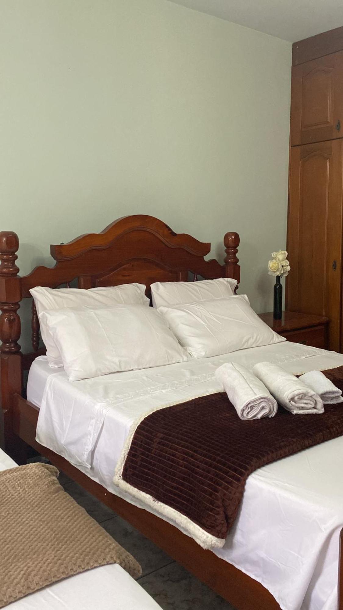Triana Guest House Foz do Iguacu Exterior photo